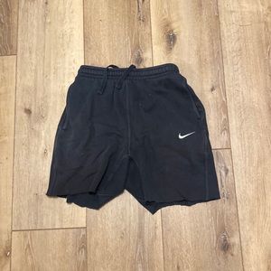 Men’s Nike cut shorts